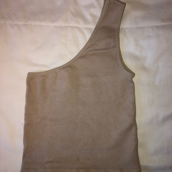 Tan one shoulder top - Picture 2 of 3